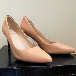 Cole Haan Nude Pump